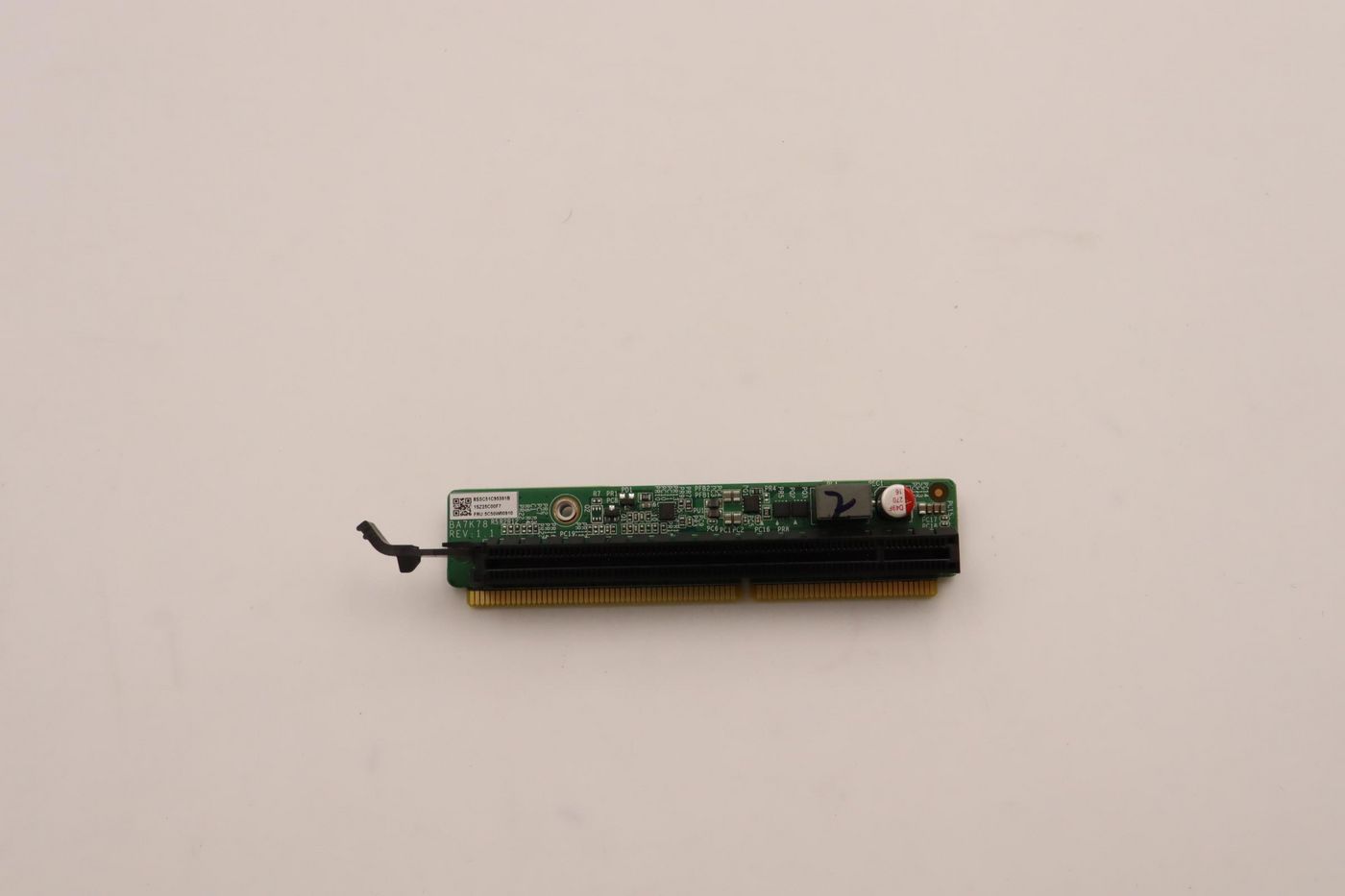 Lenovo FRU5C50W00910 PCIe x16 Riser-Karte – für ThinkStation
