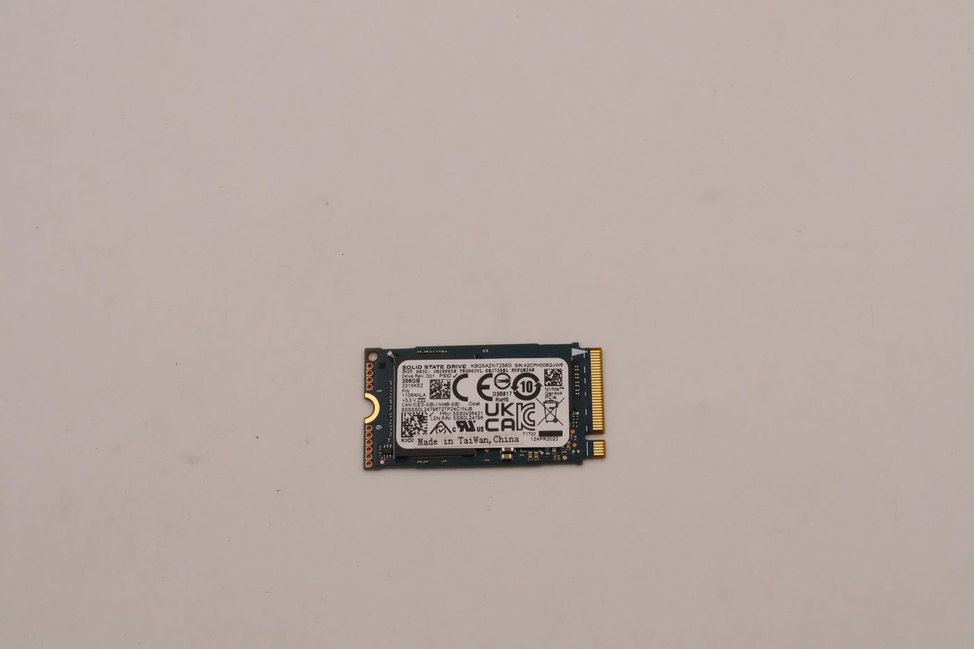Lenovo M.2 2242 NVMe SSD – 256 GB