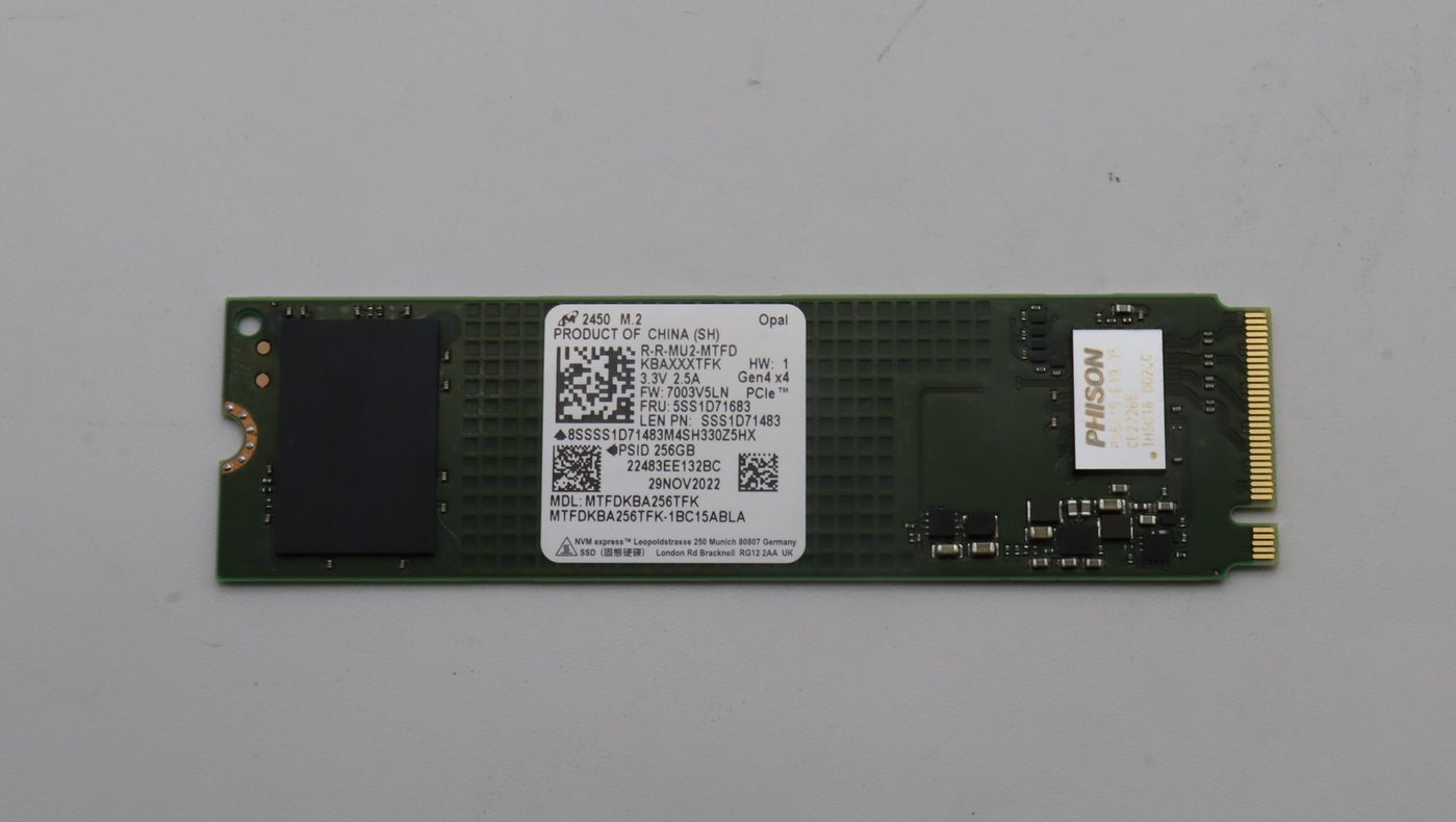 Lenovo 256 GB M.2 NVMe SSD – PCIe 4×4