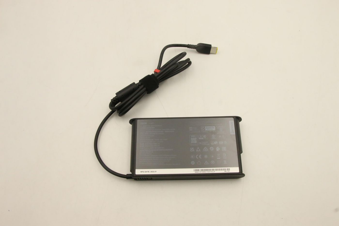 Lenovo Netzteil – 230 W – für Lenovo ThinkPad, Lenovo Legion