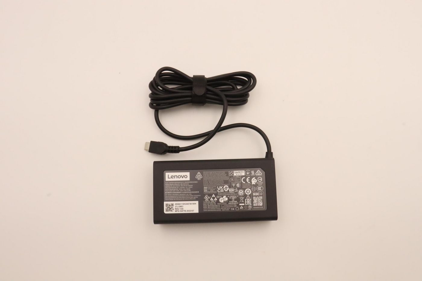 Lenovo USB-Wandladegerät 100 W – USB-C – für Lenovo-Geräte
