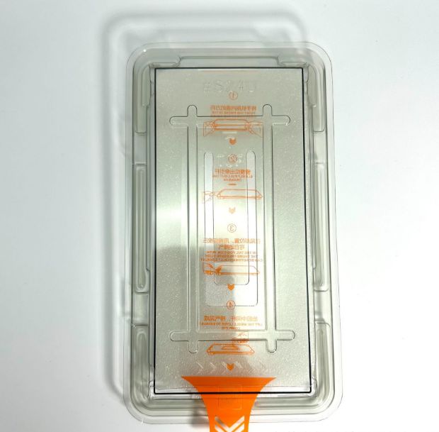 eSTUFF Displayschutz – für iPhone 17