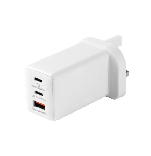 eSTUFF INFINITE USB-Ladegerät 67 W – USB-C×2, USB-A×1 – PD, GaN, UK-Stecker (Typ G) – Weiss