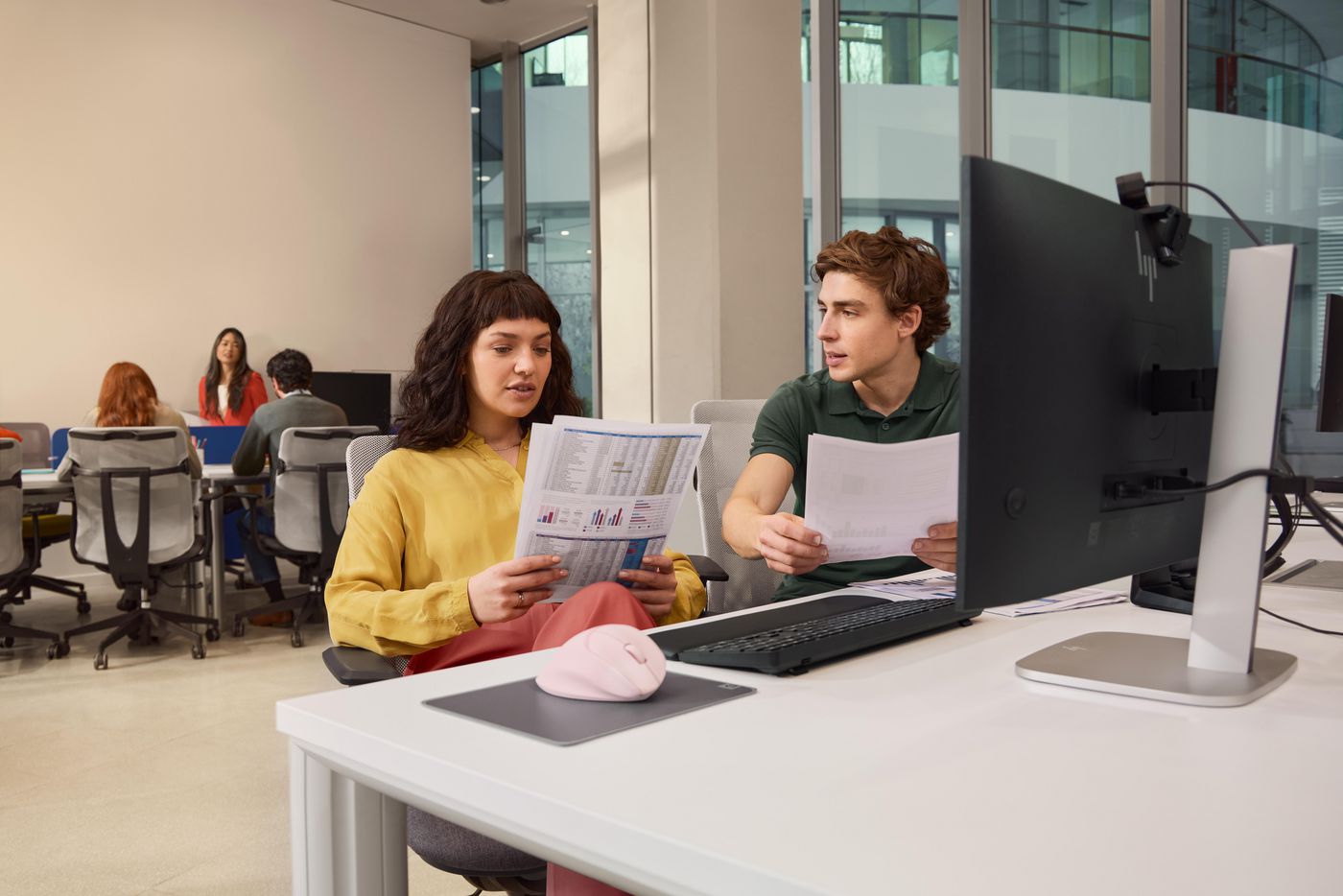 HP Tilt Ergonomische 720M – Maus – Kabellos (Bluetooth/2,4 GHz), 6000 DPI, Rechts, Pink