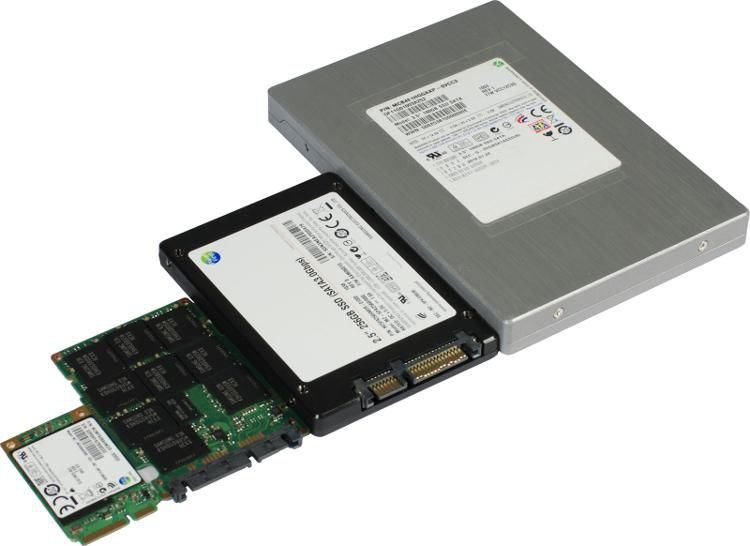 HP X300 128 GB, M.2 2280, SATA III (6 Gbit/s), TLC