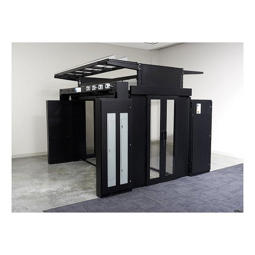 APC FS-AC-5008-B – Gestell-Blindplatte – für 42–52U, 800 mm, Schwarz