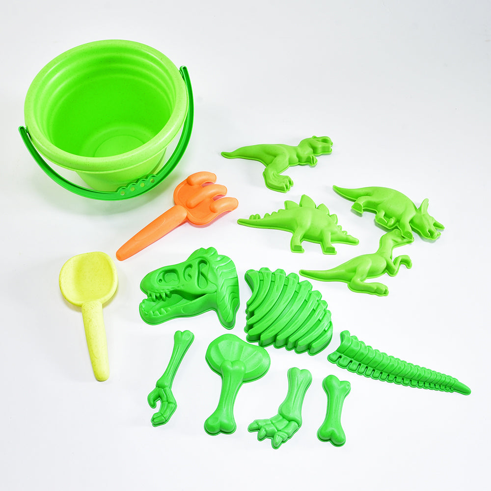 ROOST Sandspielzeug-Set Dinosaurier – 8-teilig – 12,1 × 11,0 × 18,0 cm – mit Schaufel, Harke, Eimer