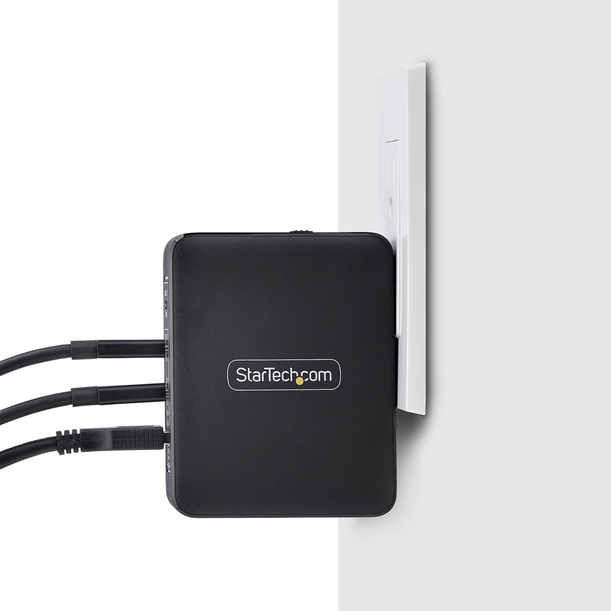 StarTech.com USB-Wandladegerät 140 W – PD 3,1, PPS, GaN – International – USB-C×3, USB-A×1 – Schwarz