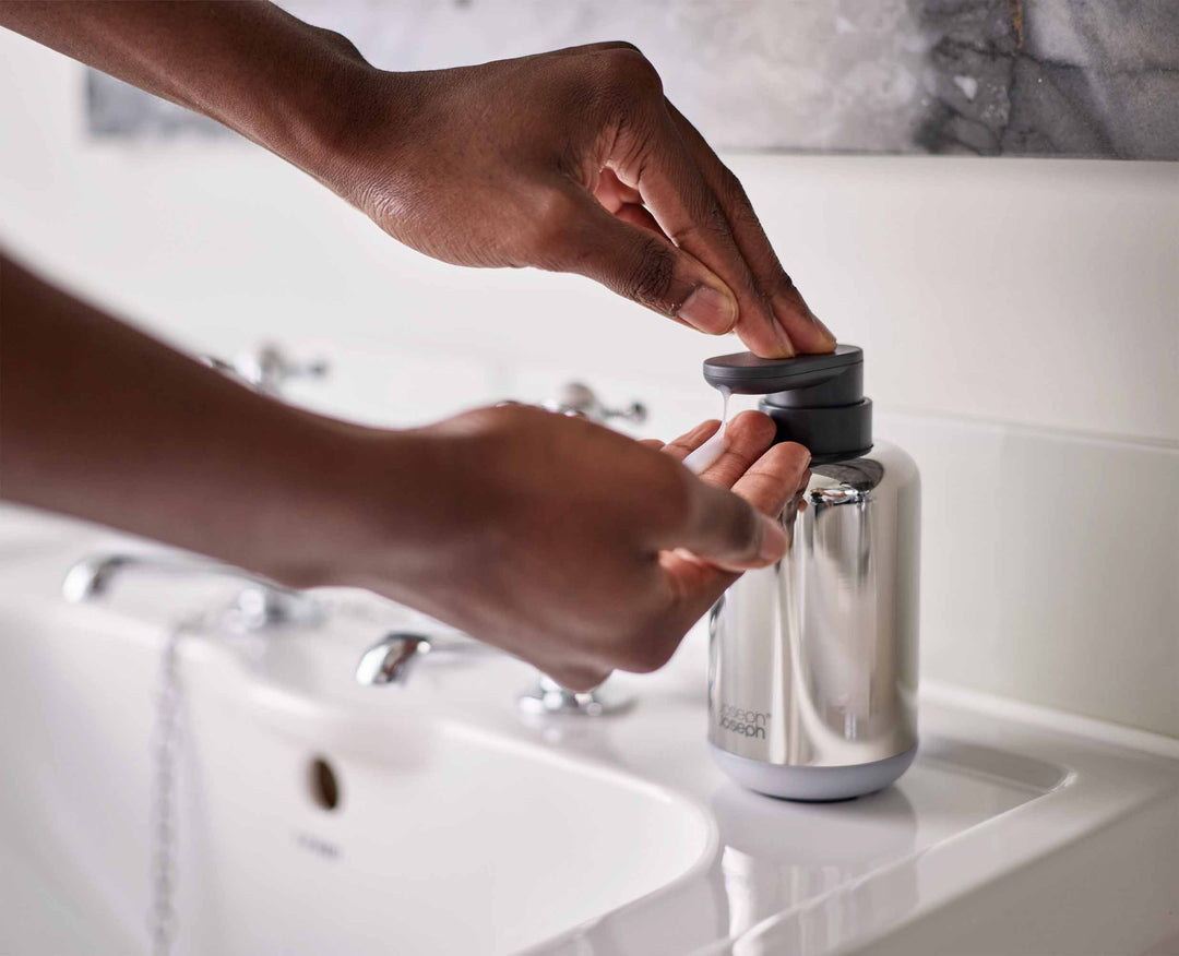Joseph Joseph EasyStore Luxe Seifenspender – Edelstahl, Silber, 300 ml