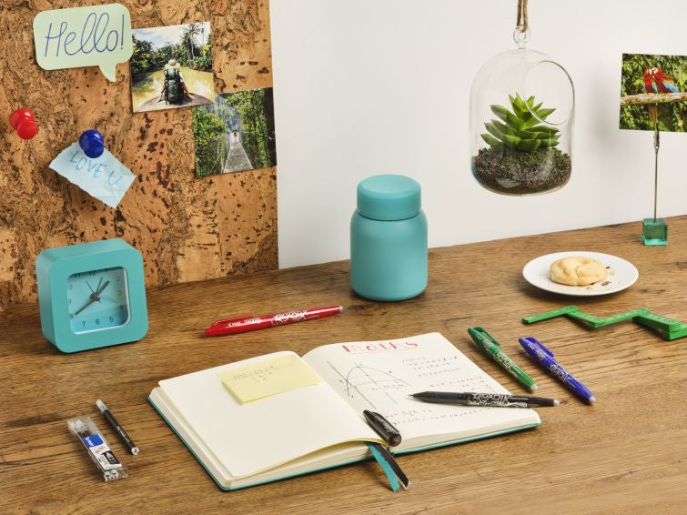 Pilot FriXion Ball – radierbares Tintenroller-Set, 0,7 mm, farbig sortiert, 12er Karton