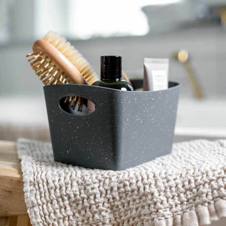 Koziol BOXXX S Aufbewahrungsbox 1 l – Recycelbarer Kunststoff – Grau – mit Griffen – 187 × 108 × 128 mm