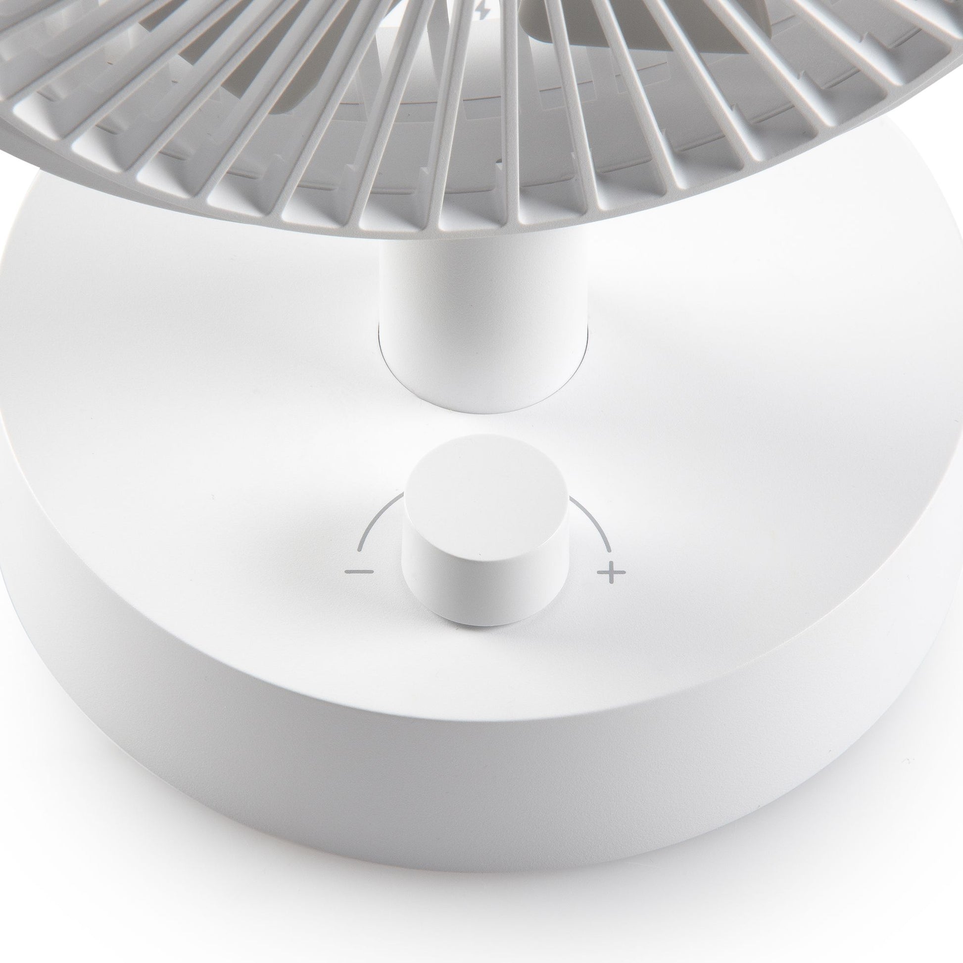 Domo Tischventilator DO8151 – 10 Stufen, oszillierend, 11 W, 20 dB(A), Weiss