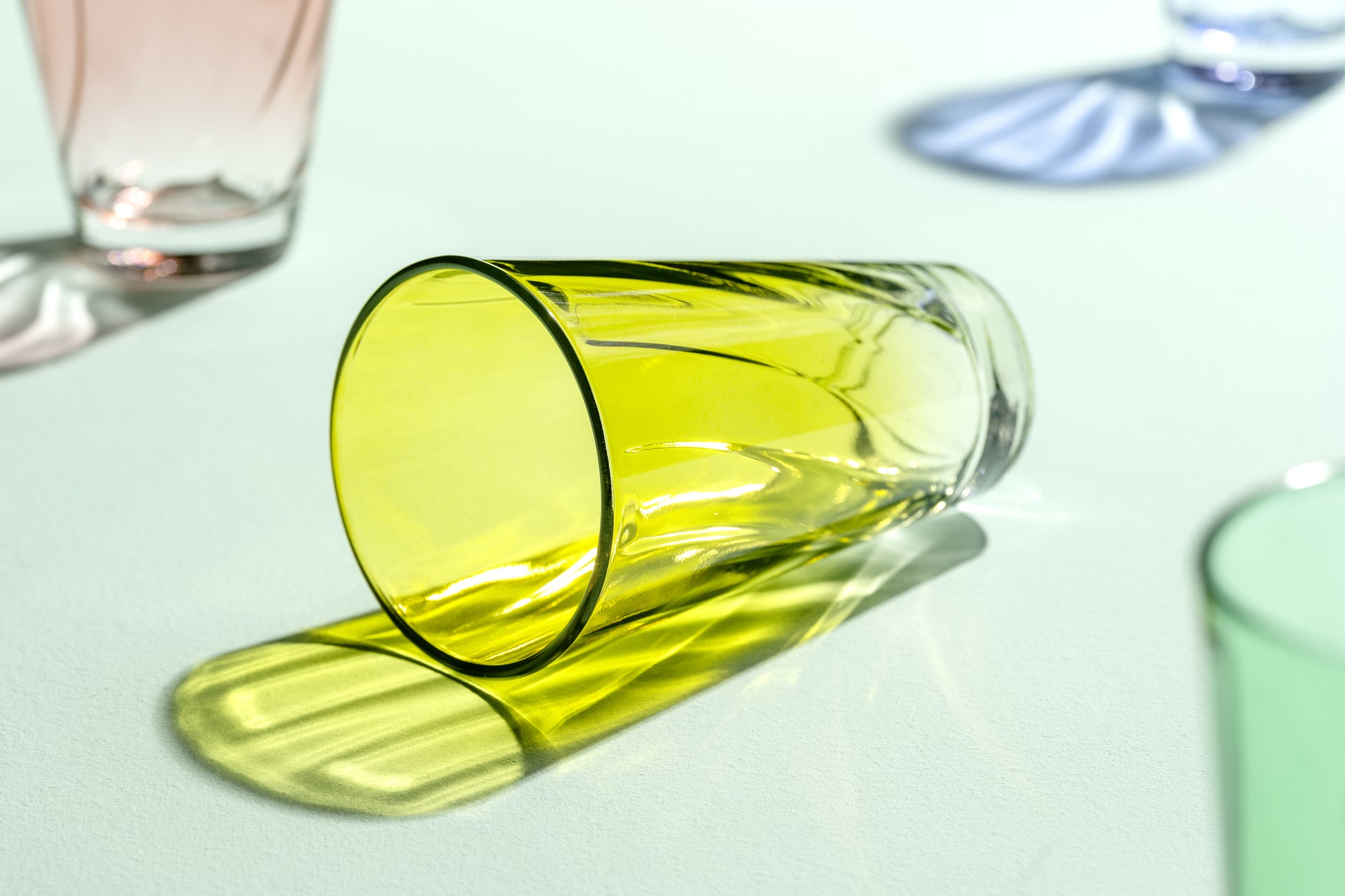 LEONARDO Trinkglas – 0,30 l, Glas, Gelb, spülmaschinenfest, 4 Stück
