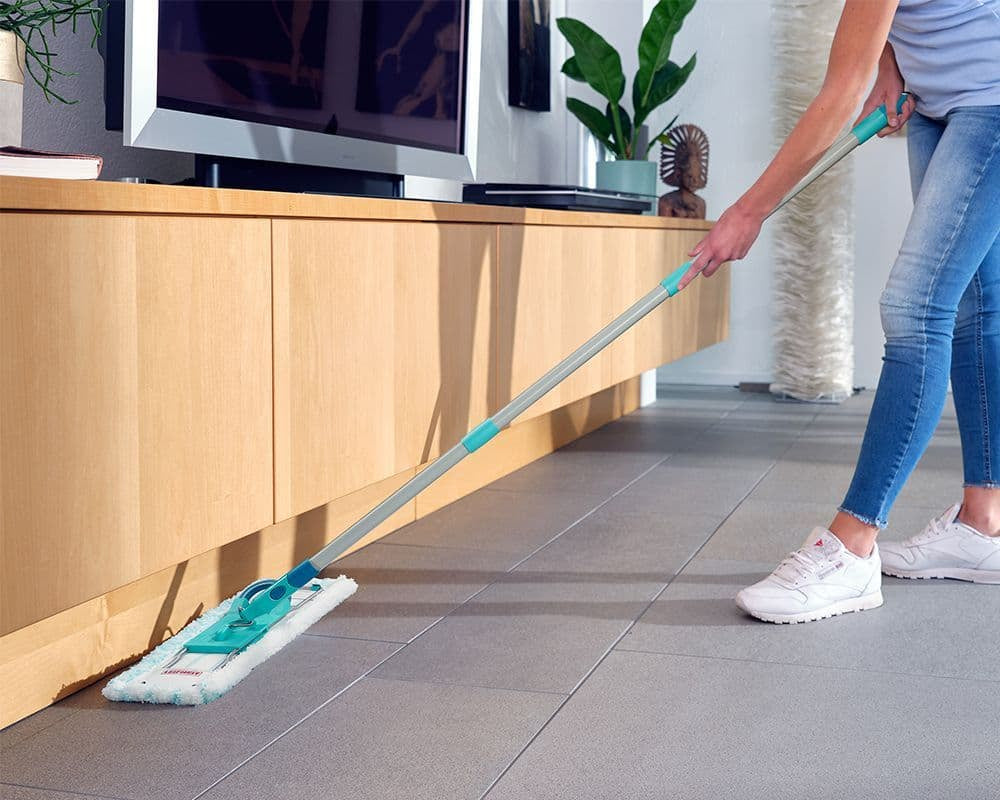 Leifheit Profi XL micro duo 55019 – Bodenwischer – Wischbreite 42 cm, Silber