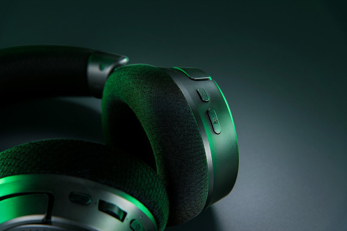 Razer Kraken V4 – Over-Ear Gaming-Headset – Bluetooth 5,3, USB-A, 7,1 Surround – Schwarz – bis 70 h