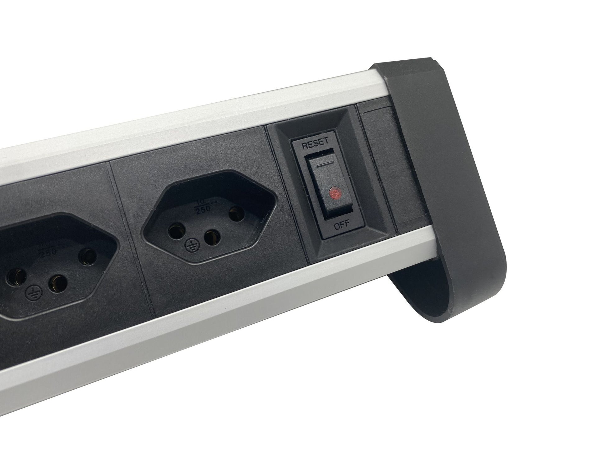 M. Schönenberger Steckdoseneinheit – 3×T13, USB‑A/USB‑C 20 W, 3 m Kabel, Schalter, Tisch