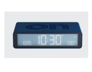 LEXON Wecker Flip Classic – digital – 10,4 × 2,6 × 6,5 cm, dunkelblau, Schlummerfunktion, USB-Ladeanschluss