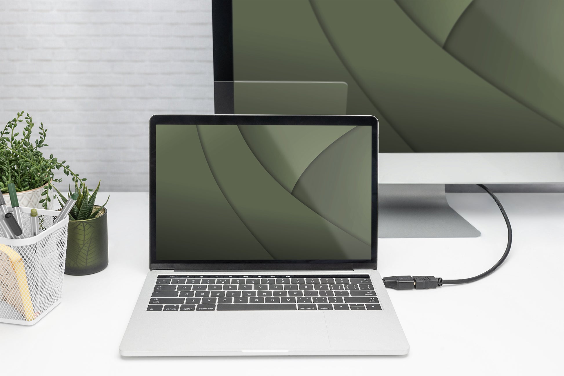Digitus Adapter USB-C zu HDMI – 4K (3840 × 2160) @ 30 Hz, Aluminium, Schwarz