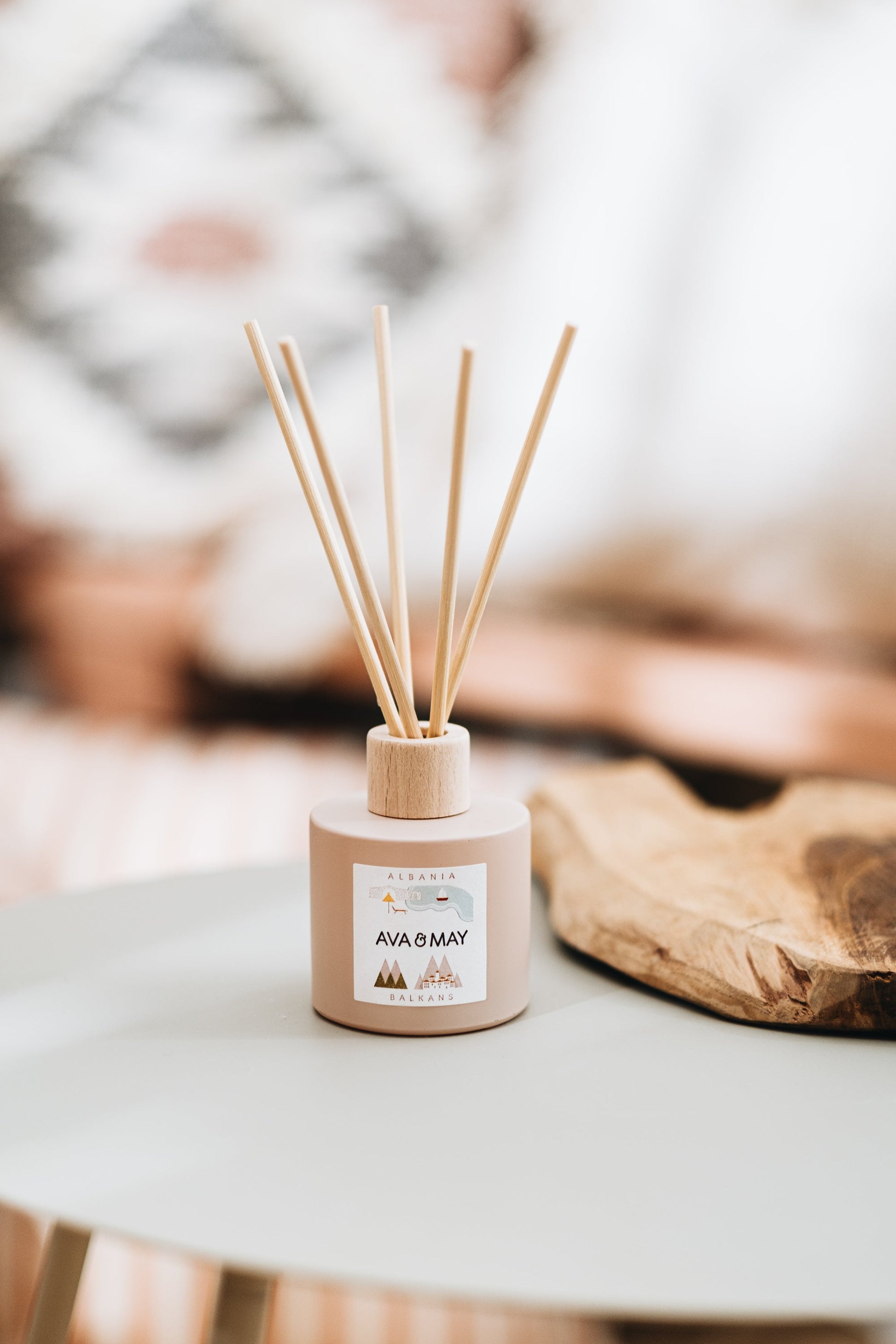 AVA & MAY Duftstäbchen Albania – Granatapfel – 100 ml