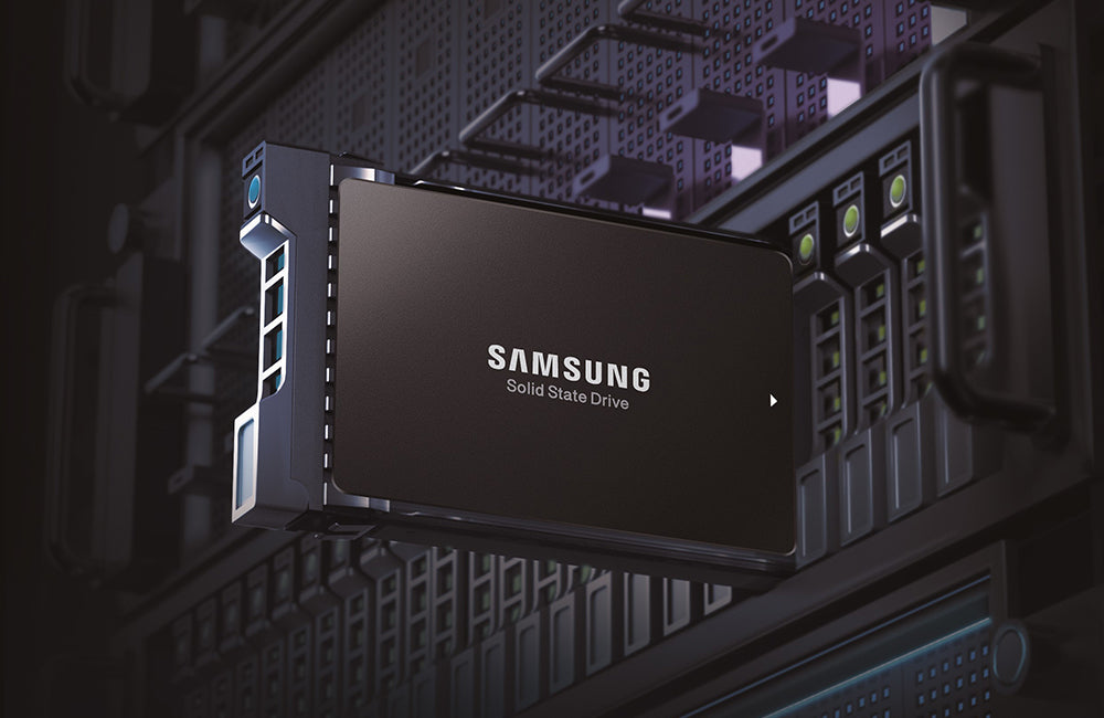 Samsung MZ-QLB7T6B0 – 7,68 TB, 2,5" NVMe PCIe 3.0 SSD, 3000 MB/s