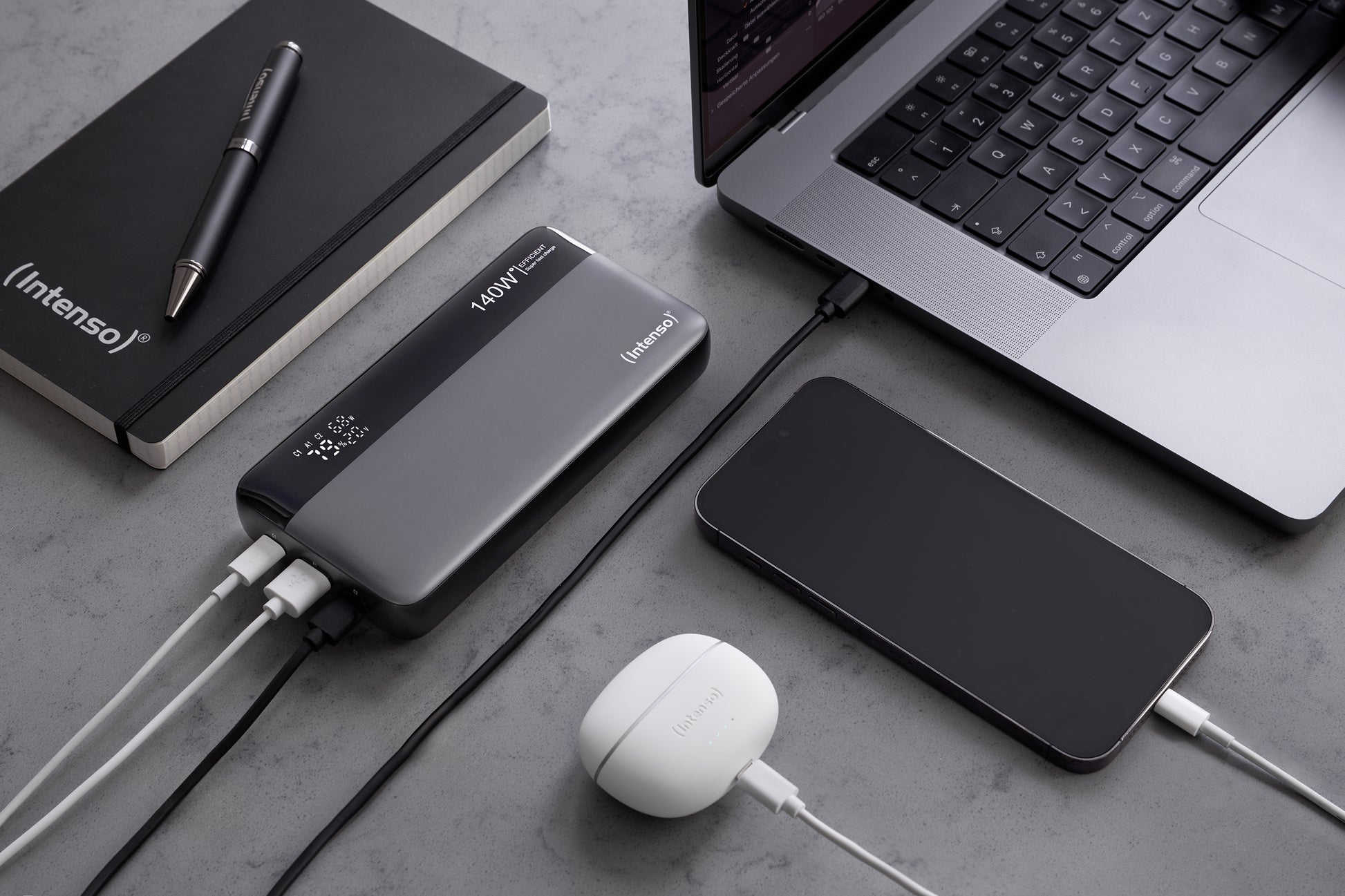 Intenso Powerbank 25'000 mAh – 140 W PD, 2× USB-C, 1× USB-A, grau/schwarz
