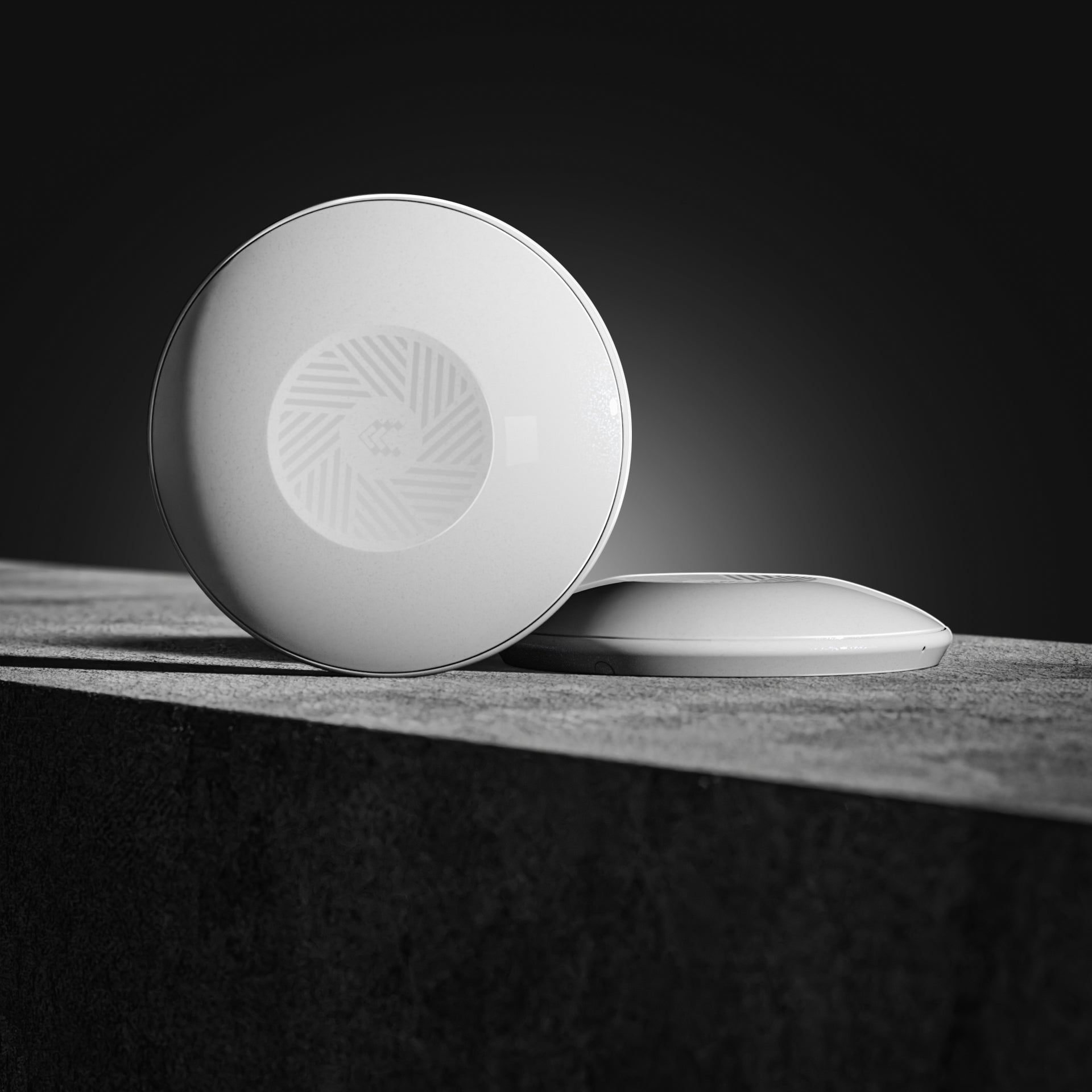 Teltonika TAP100 – Access Point – Wi-Fi 4 (2,4 GHz), 300 Mbit/s, PoE, Wand/Decke
