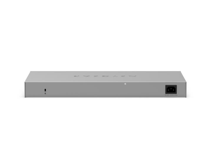 NETGEAR GS724TPP – Managed L2 Switch – 24× 1G, 2× SFP, PoE+, PoE-Budget 231 W, 19", 1U