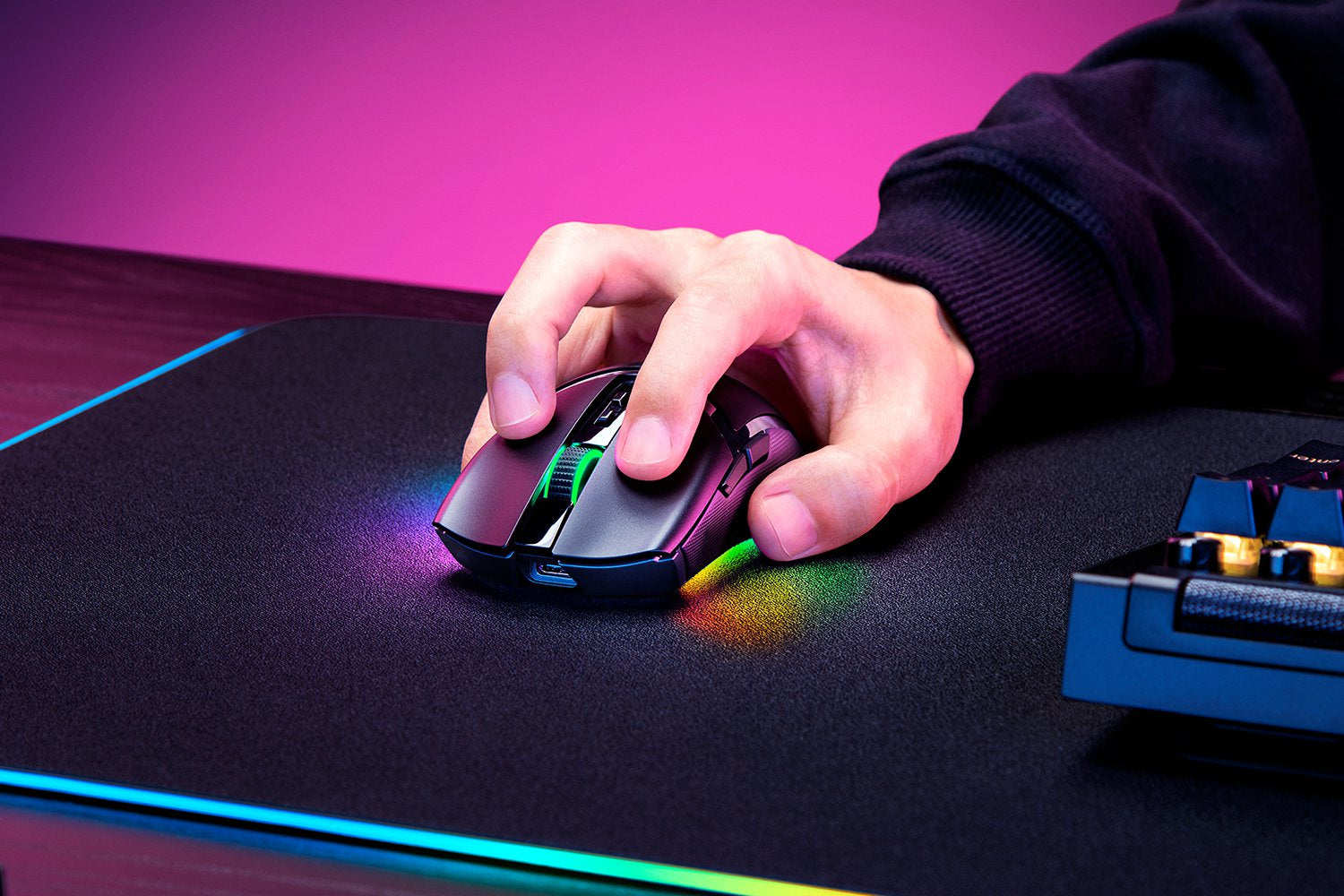Razer Cobra Pro Gaming-Maus – kabellos, 10 Tasten, für Rechtshänder, programmierbare Tasten, schwarz