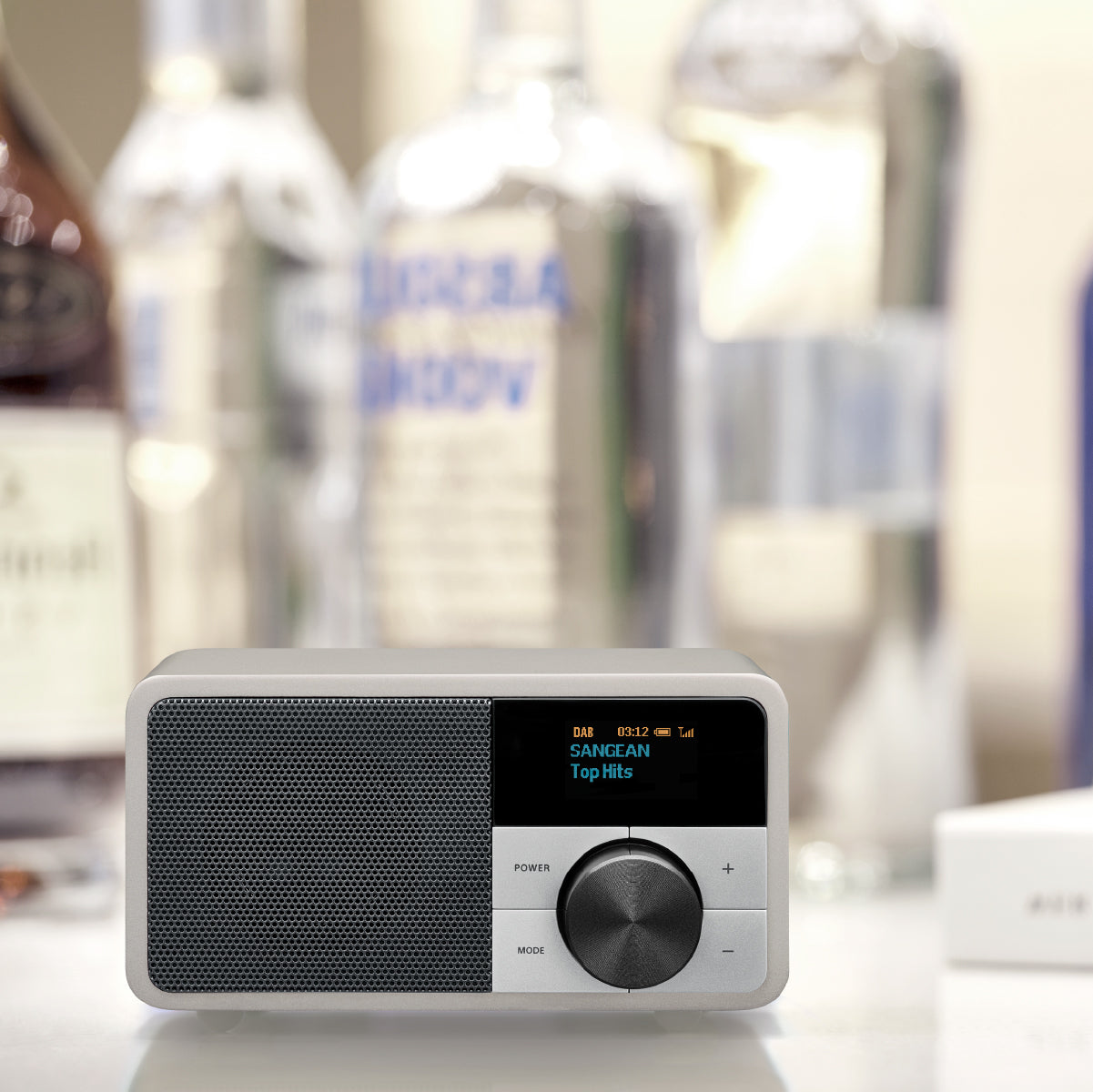 Sangean DDR-7 – DAB+/UKW-Tischradio, Bluetooth – Silber