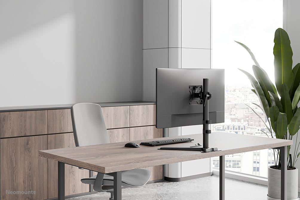 Neomounts DS45-600BL1 – Monitor-Tischständer – freistehend – 1 Monitor – 10–32" – VESA 75×75/100×100 mm