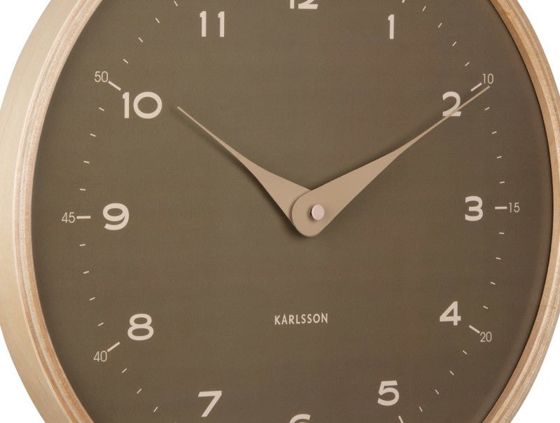 Karlsson Wanduhr Osado Dome – Ø 30 cm, grün, Holz, lautlos