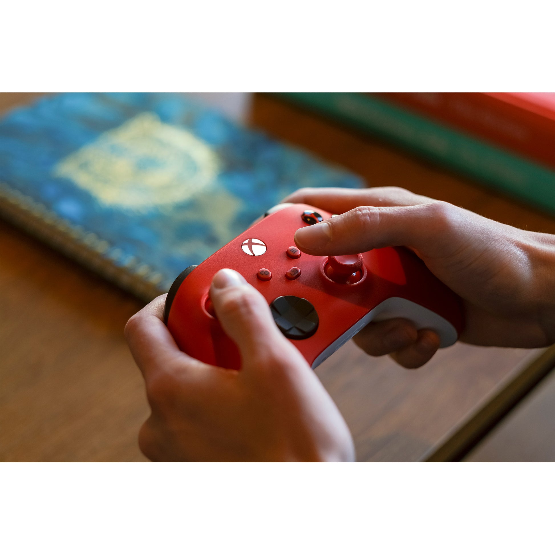 Microsoft Pulse Red – Gamepad – Kabellos (Bluetooth/2,4 GHz), Rot