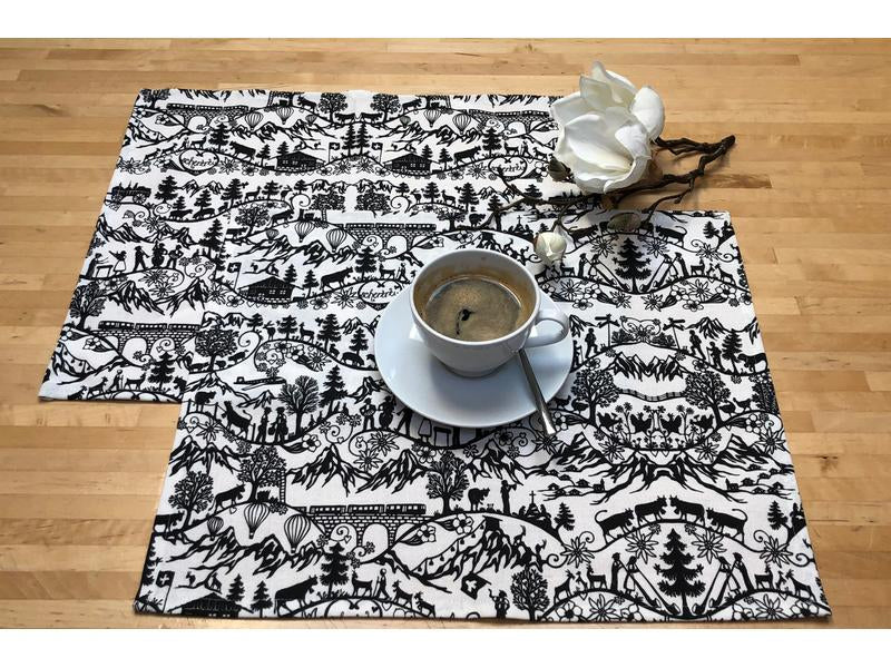 Hubatka Tischset – Baumwolle, Motiv Scherenschnitt Landleben, 42 × 35 cm