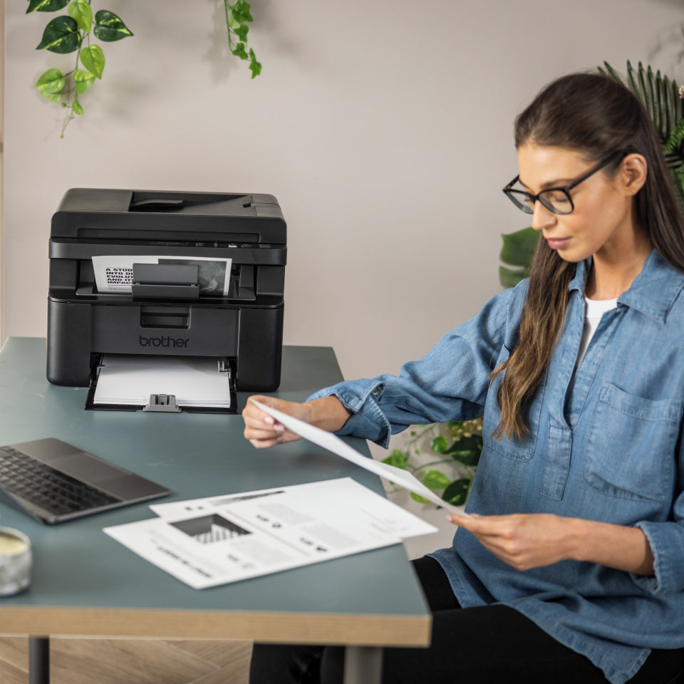 Brother Dcp-L1660W – S/W Laser-MFP A4, 3-in-1 – USB/LAN/WLAN – Duplex, ADF, 10 Blatt ADF – 20 ppm S/W