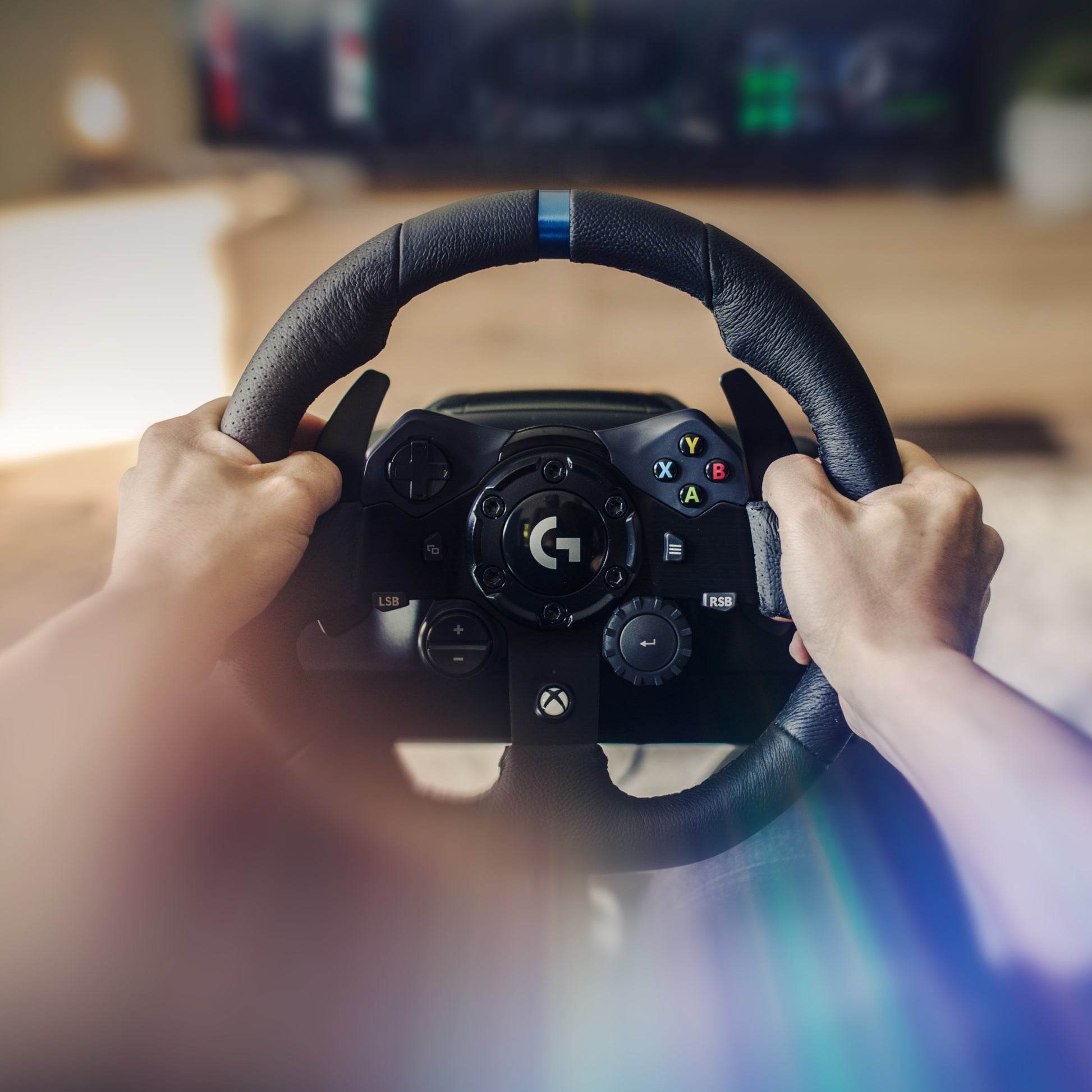 Logitech G G923 – Lenkrad & Pedale – 900° & Force-Feedback – USB (kabelgebunden) – Schwarz – für PC & Xbox