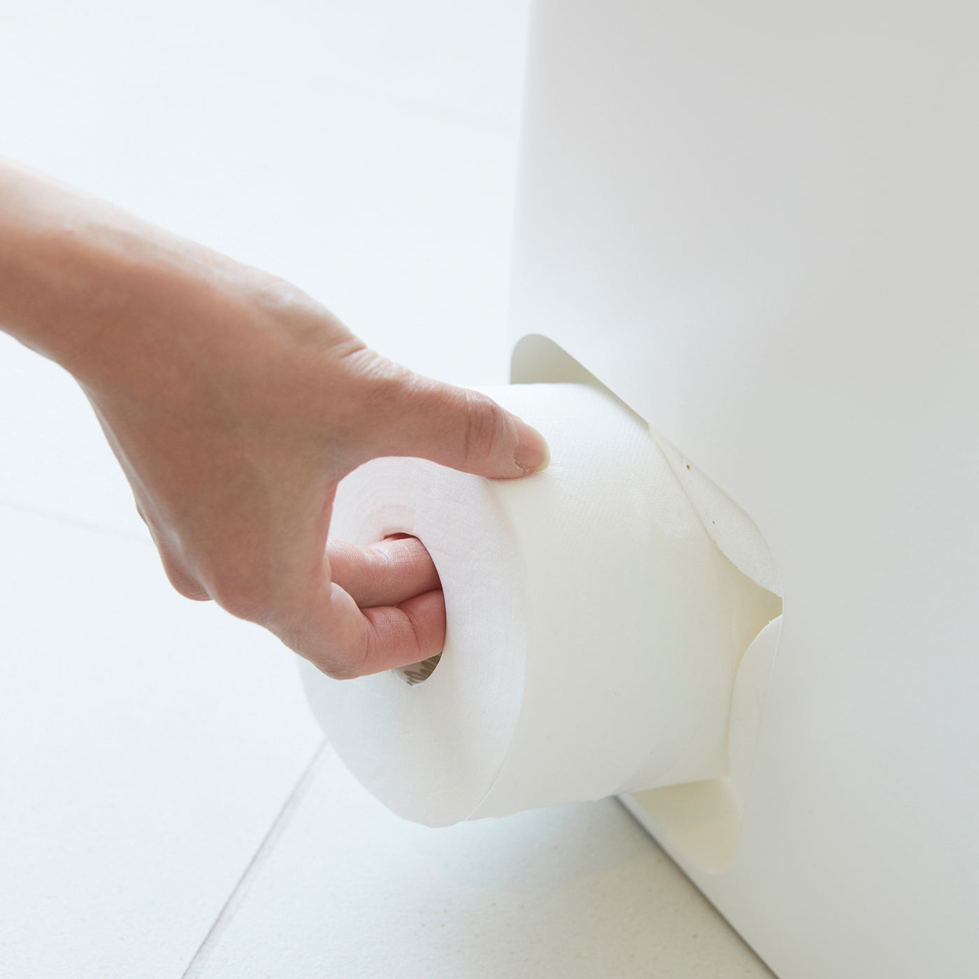 Yamazaki Tower – Toilettenpapierständer – Stahl, Weiss, für 8 Rollen, 23 × 12,5 × 48 cm