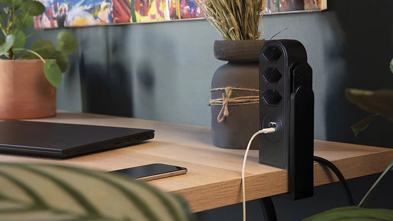 Steffen Tischsteckdosenleiste 50 00092 SW – 1,50 m, Kunststoff, Schwarz, mit USB-C, 1er-Pack, für Typ J