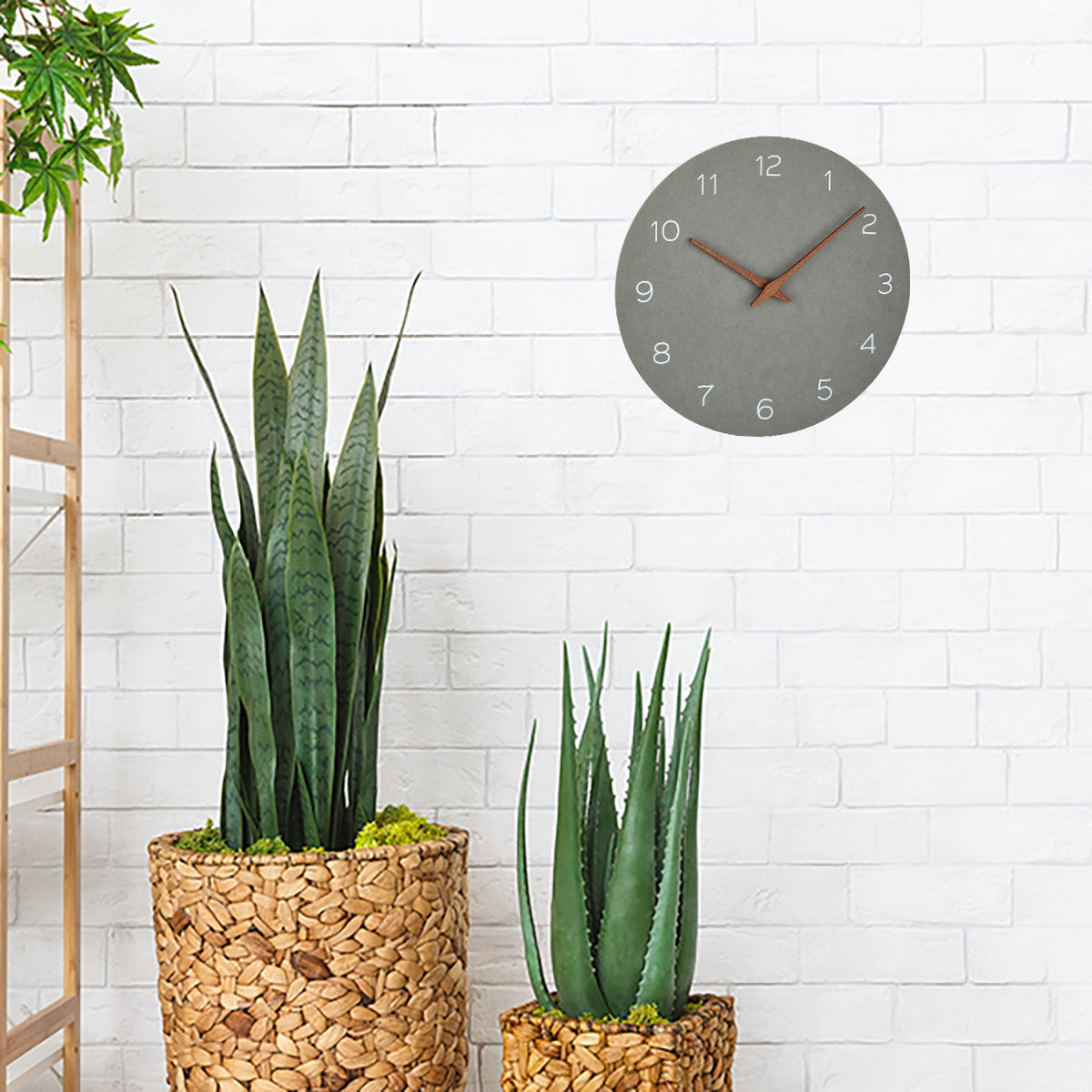 TFA-Dostmann TFA Dostmann Wanduhr – Analog, lautlos, Ø 29,7 cm, grau, Holz