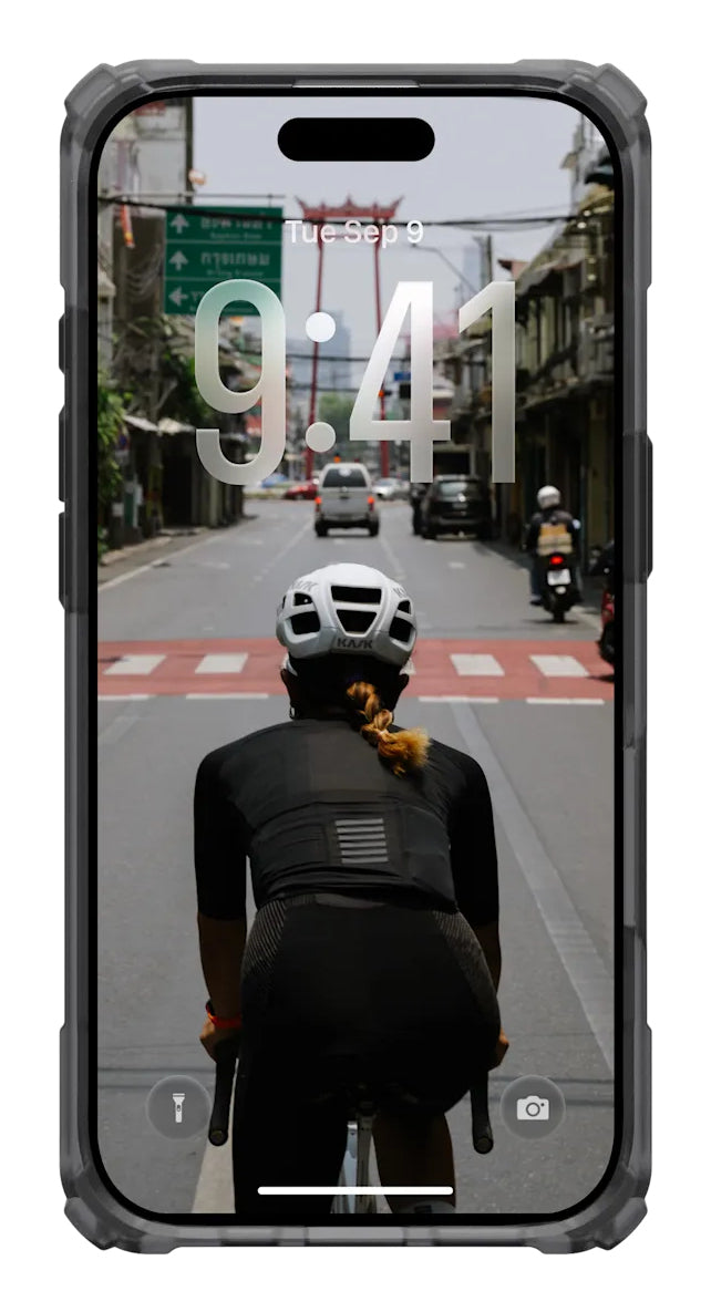 Urban Armor Gear UAG – Plasma XTE MS Backcover – für Apple iPhone 17 – Hellgrau