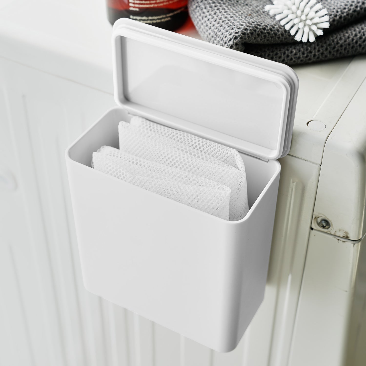 Yamazaki Aufbewahrungsbox 1,8 l (mit Deckel) – Silikon – Weiss – 95 × 170 × 170 mm