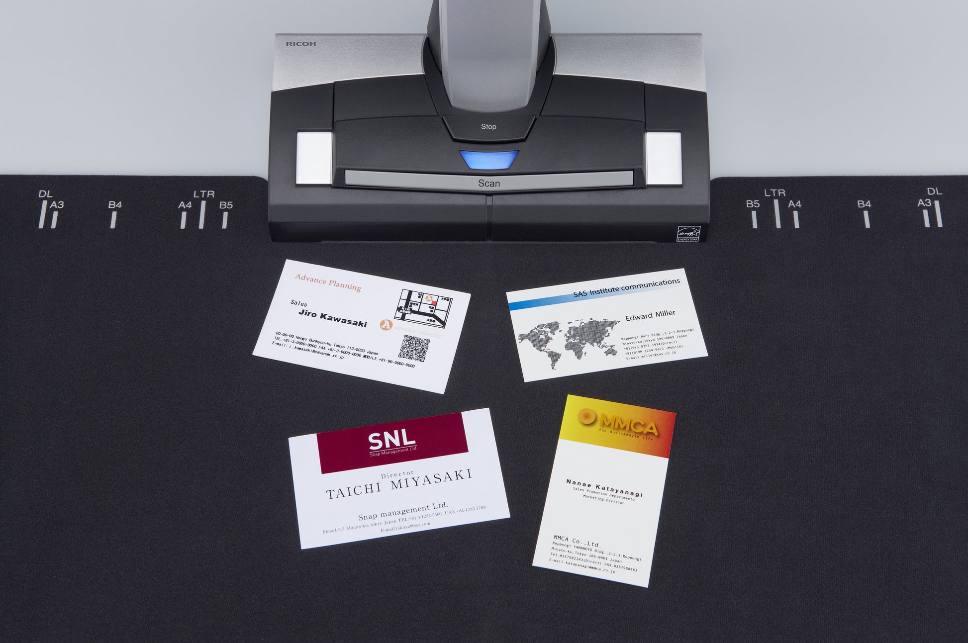 Ricoh SCANSNAP SV600 – Überkopfscanner, A3, 285 dpi, USB