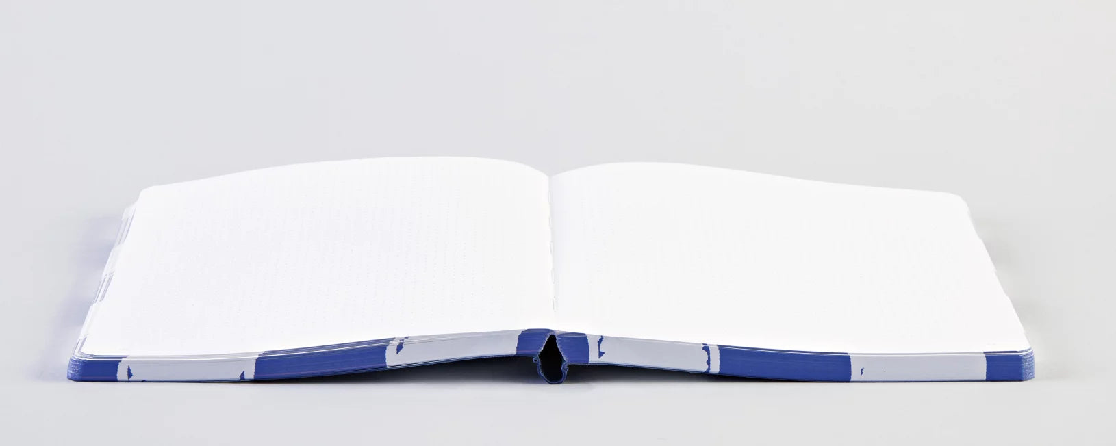 nuuna Notizbuch – 165 × 220 mm – 256 Seiten – 120 g/m² – Softcover, Fadenheftung, nummerierte Seiten