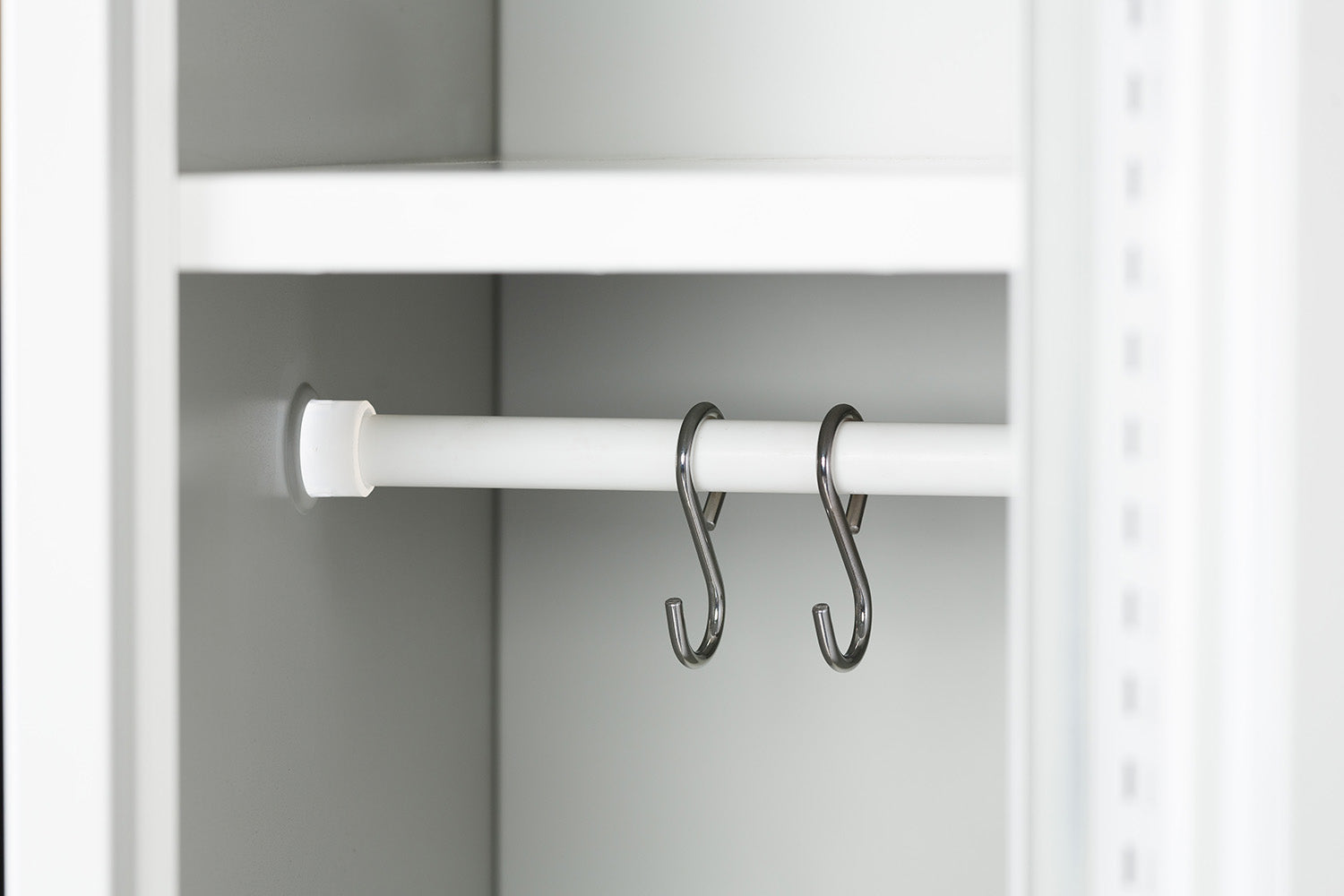 Phoenix Safe Co. PL1130 – Persönliches Schliessfach, 1 Fach, abschliessbar, 300 × 500 × 1830 mm, grau, Stahl