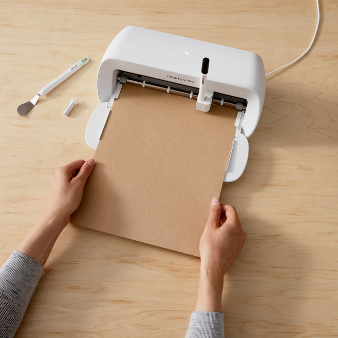 Cricut Smart Paper Stickerpapier, selbstklebend – für Cricut Joy Xtra – 241 × 305 mm – Kraft – 4 Stk.