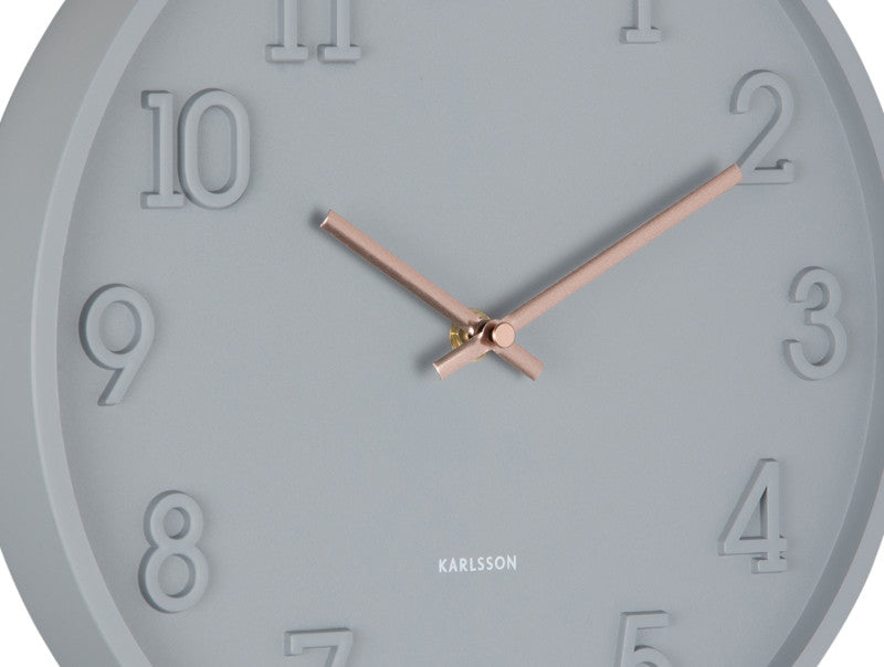 Karlsson Wanduhr Calma – Ø 30 cm, dunkelgrau, Kunststoff