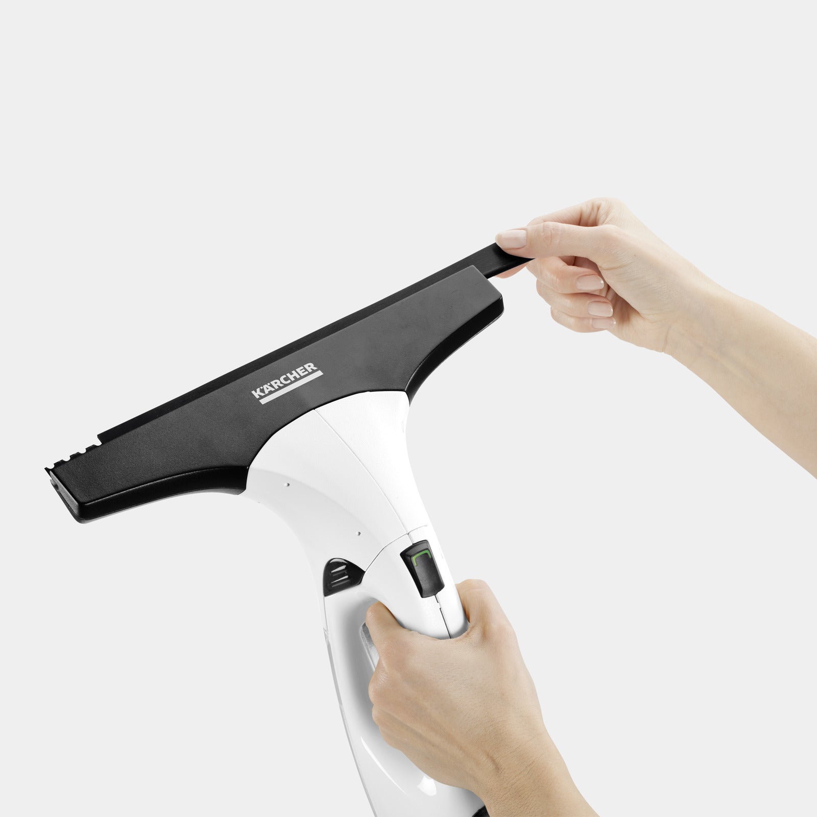 Kärcher WV 2 Plus N – Fenstersauger – Arbeitsbreite 25 cm, Laufzeit 35 min, Tank 100 ml, 105 m², Weiss