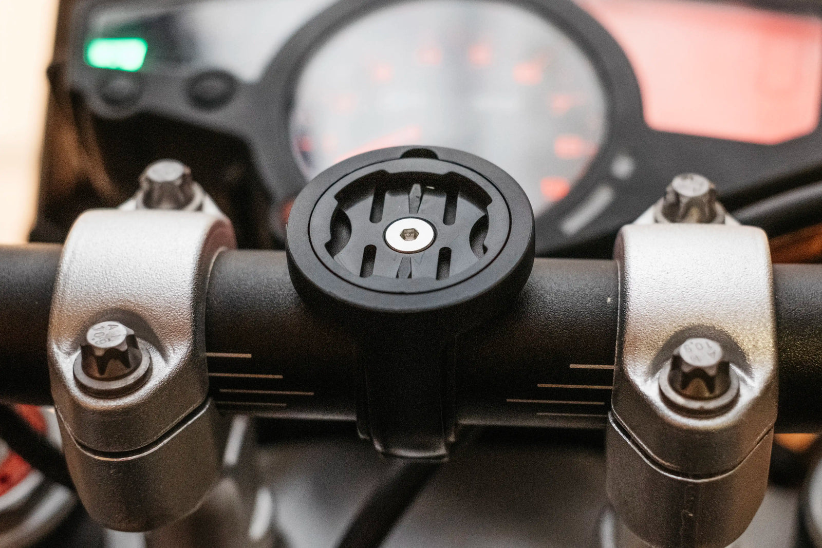 Beeline Moto 2 – Fahrrad-/Motorrad-Halterung – Klemmhalterung (Lenker), für Moto 2 – Schwarz