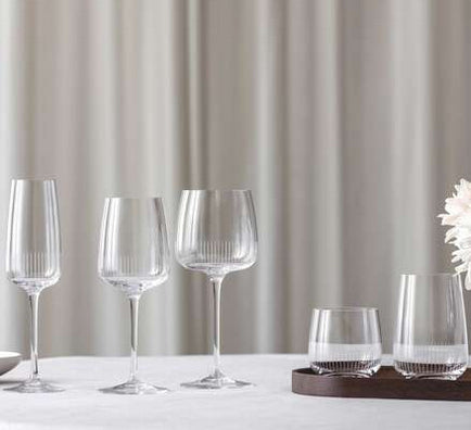 Villeroy & Boch Rotweinglas Afina – 200 ml, Ø 9,6 cm, H 22,7 cm, Kristallglas, Transparent, spülmaschinenfest