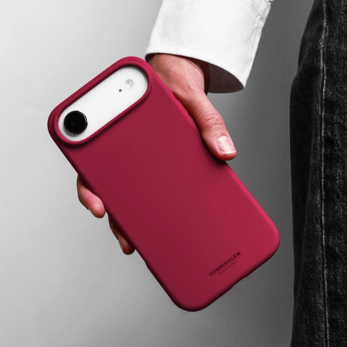 Vonmählen Backcover – für Apple iPhone 17 Air – rot – Silikon – MagSafe-kompatibel
