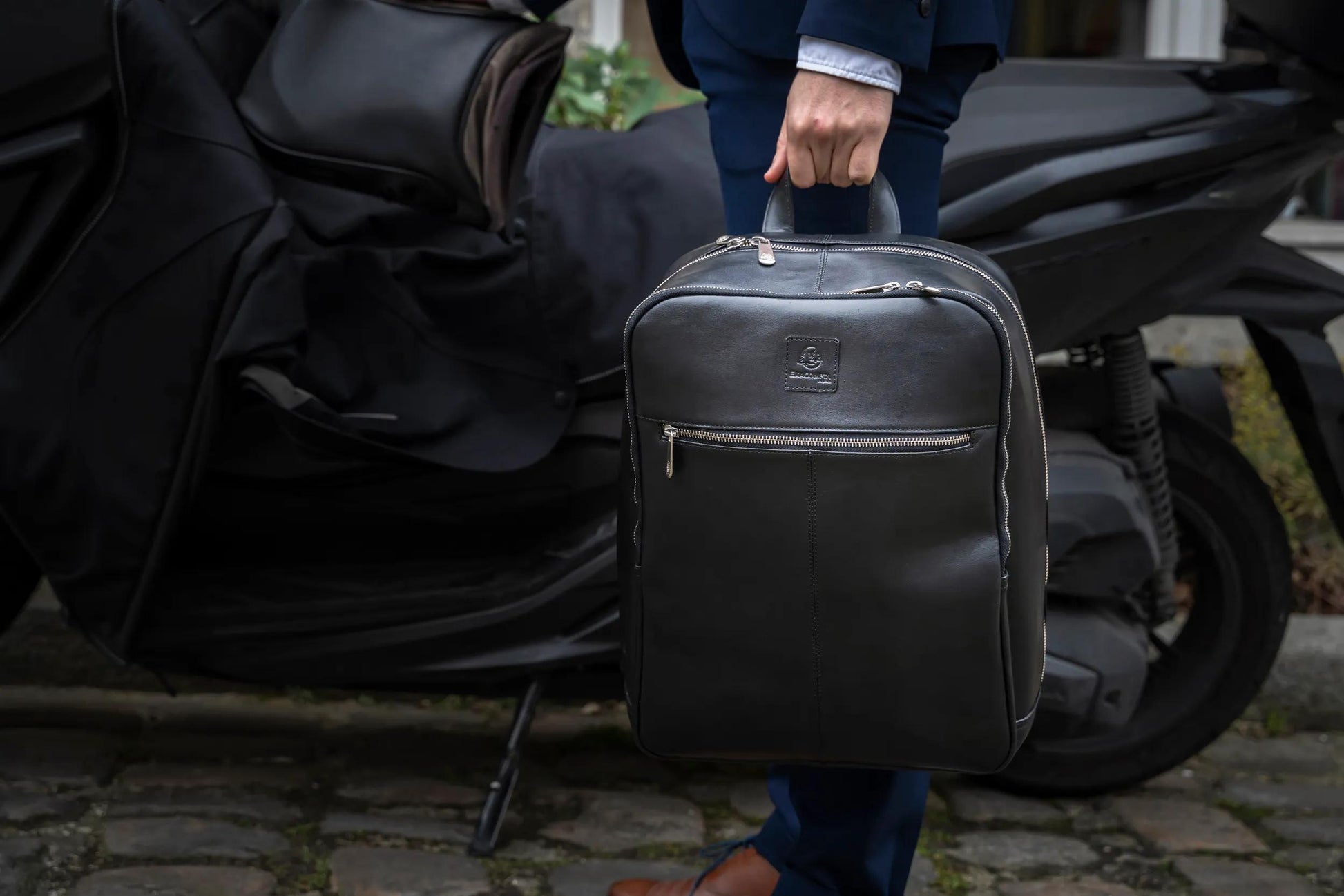 Exacompta Notebook-Rucksack bis 15,6" – Leder, wasserabweisend – Schwarz